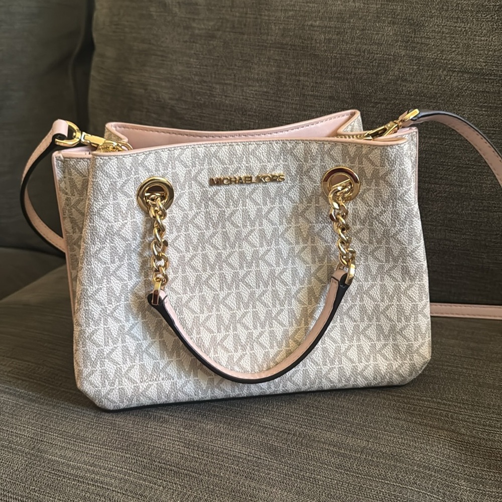 Michael Kors Teagen Small Messenger Shoulder Bag Purse MK pink/cream